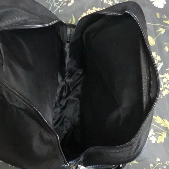 Head Core Performance Classic Large Tennis Racket Backpack Bag in Black and Blue - Picture 8 of 9